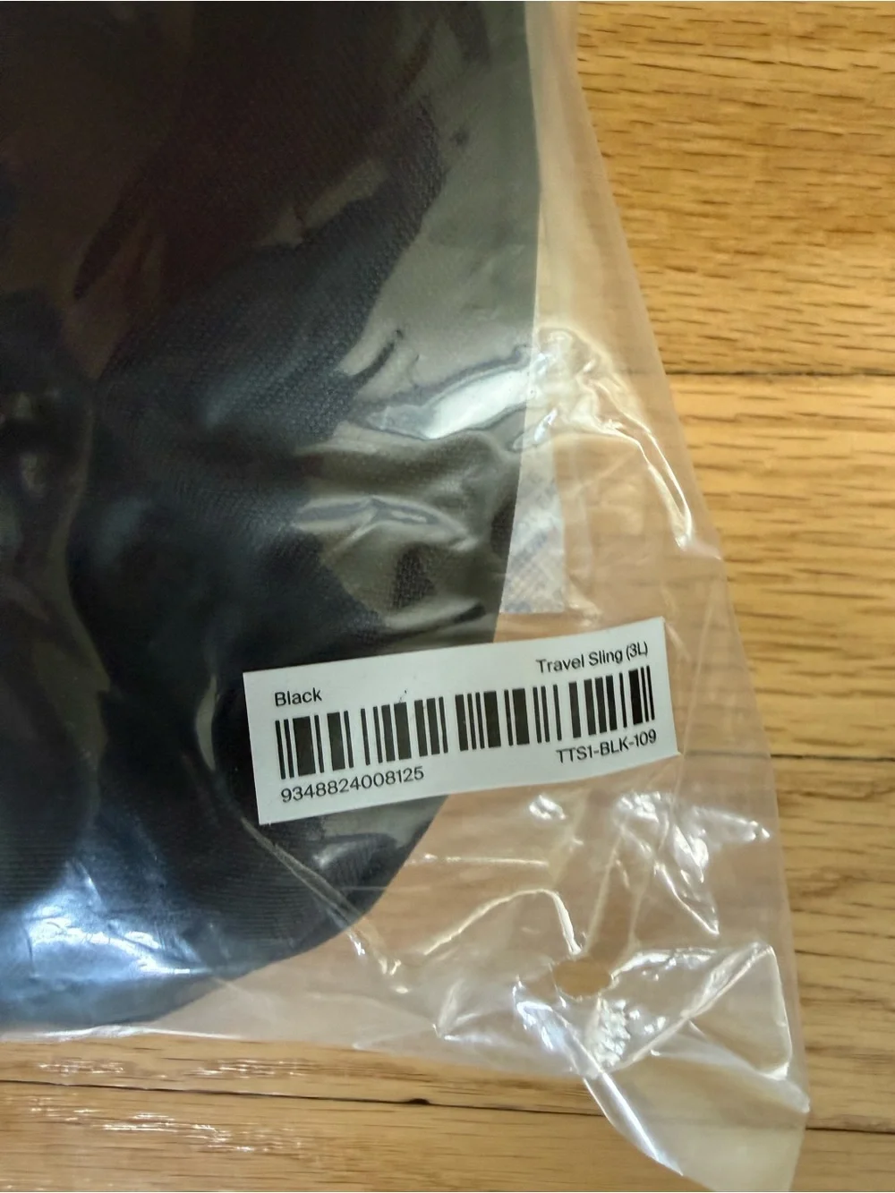 NWT: Orbitkey Travel Sling (3L), Black, new with tags
